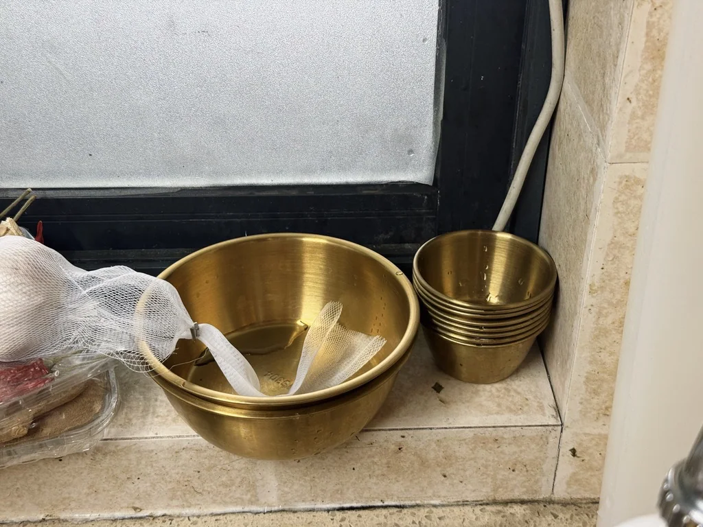 备菜专用小金碗，直接放窗台上